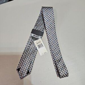 Tie